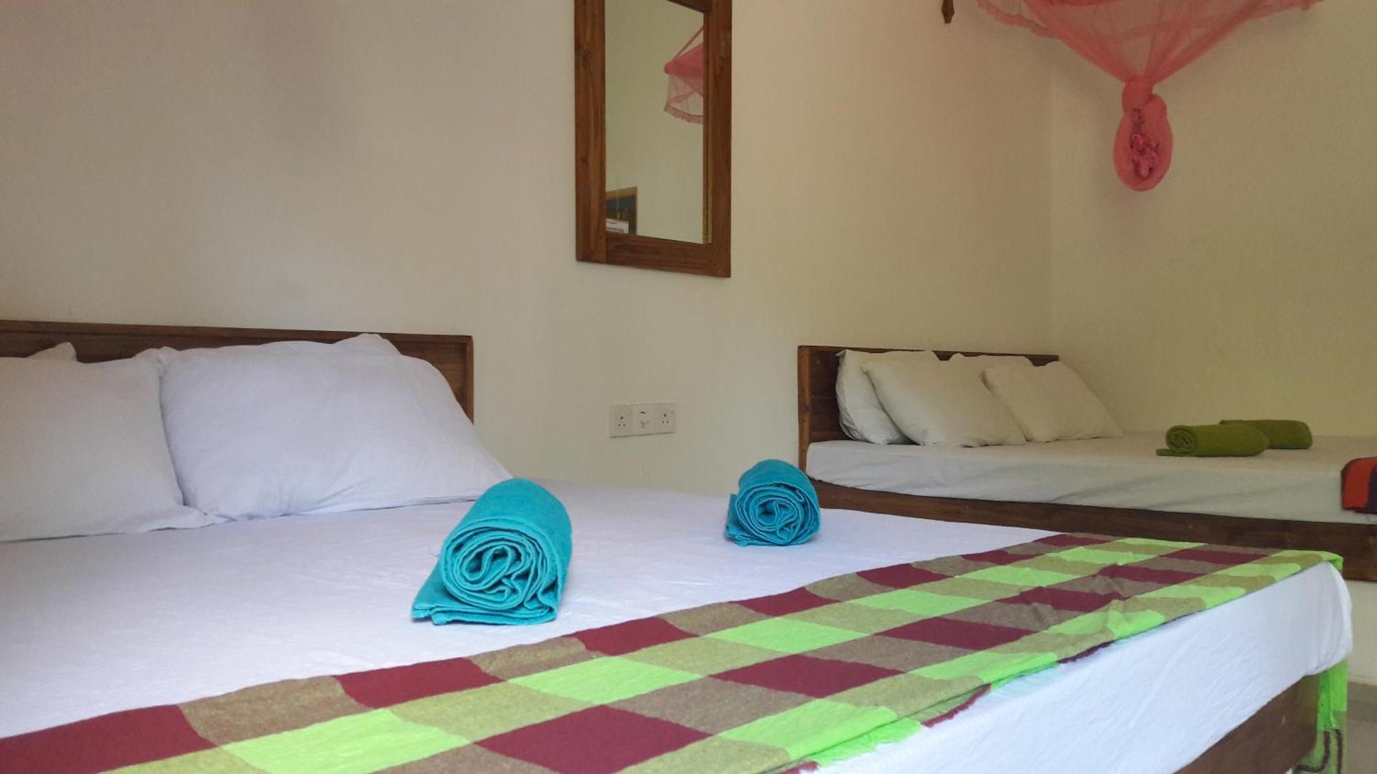 Share Safari House Udawalawe Bed & Breakfast Eksteriør bilde