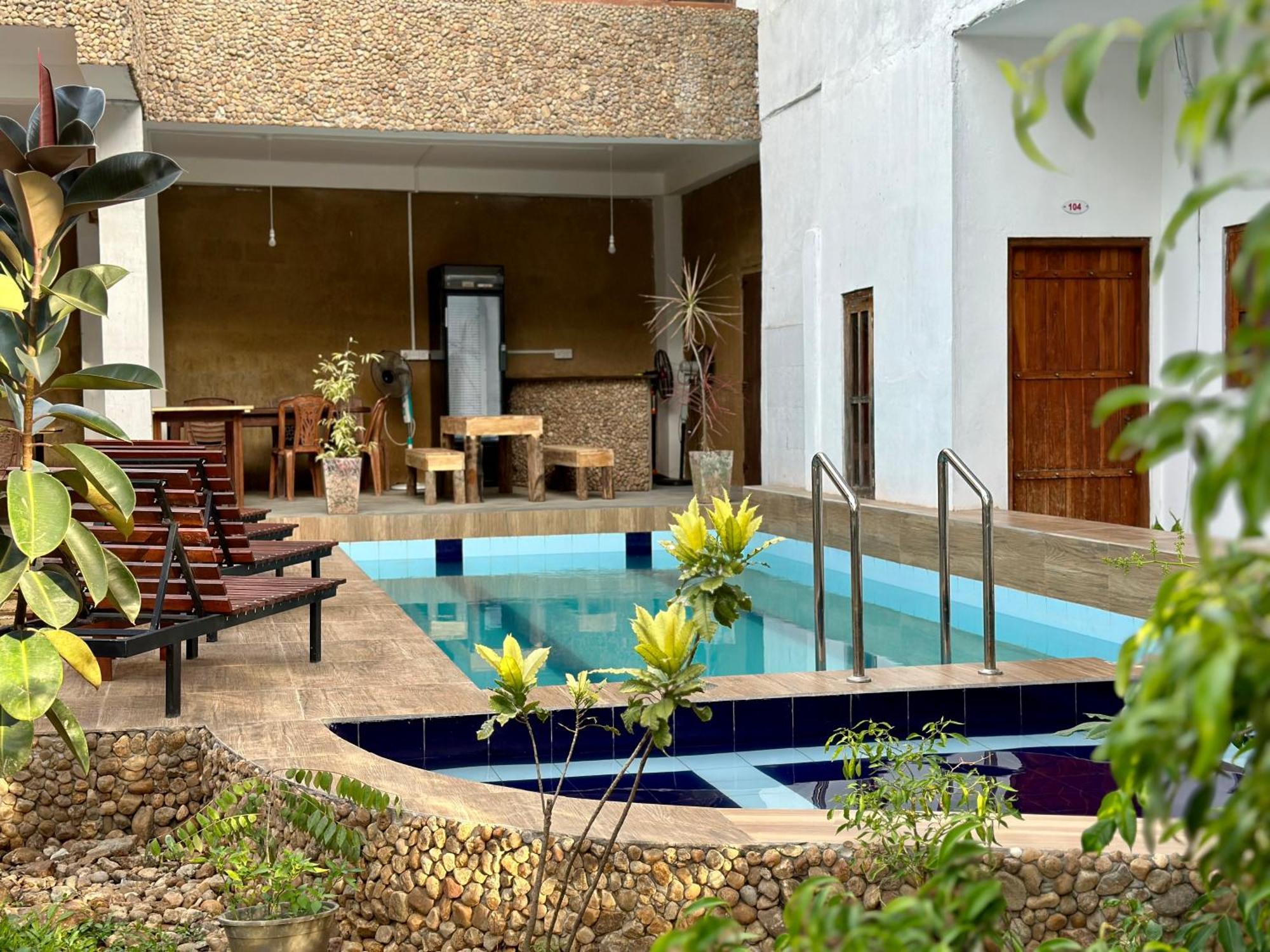 Share Safari House Udawalawe Bed & Breakfast Eksteriør bilde