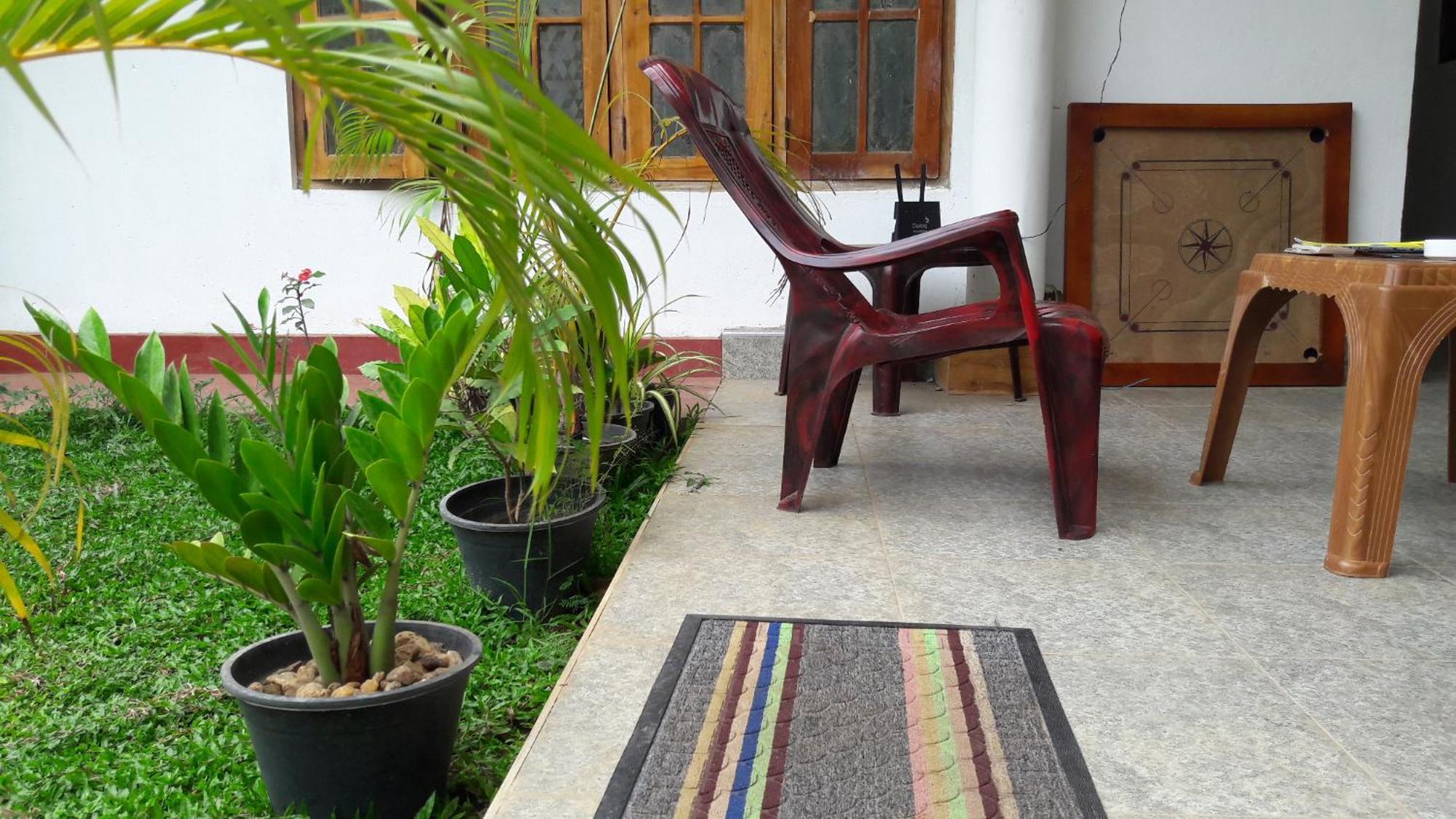 Share Safari House Udawalawe Bed & Breakfast Eksteriør bilde